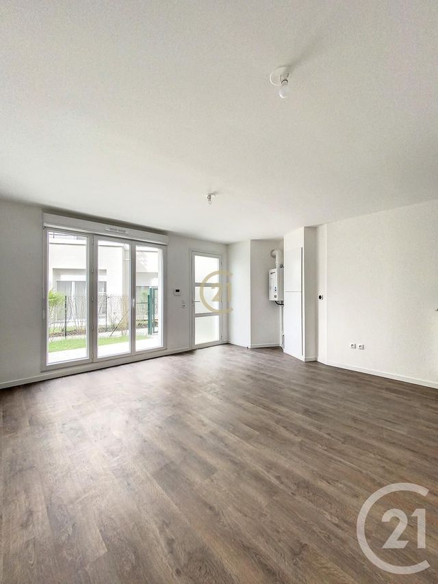 Appartement F4 à vendre - 4 pièces - 84.51 m2 - DRANCY - 93 - ILE-DE-FRANCE - Century 21 Agence Marcus